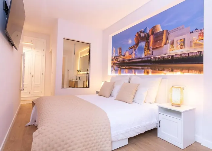 Bilbao Henao Park De Bilbao Suites, En Pleno Centro Con Garaje Directo
